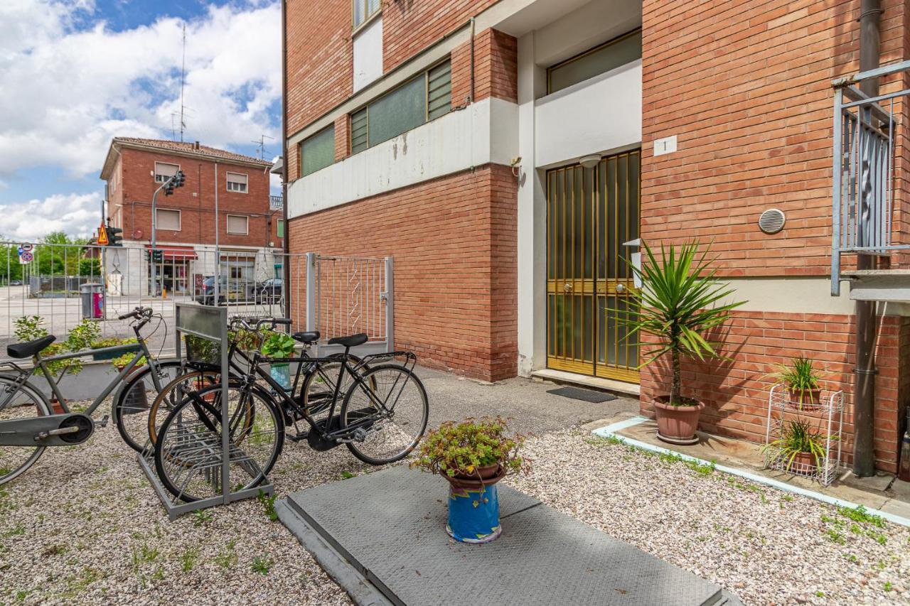Fiera Di Ferrara Huge Apartment X7! Exterior foto